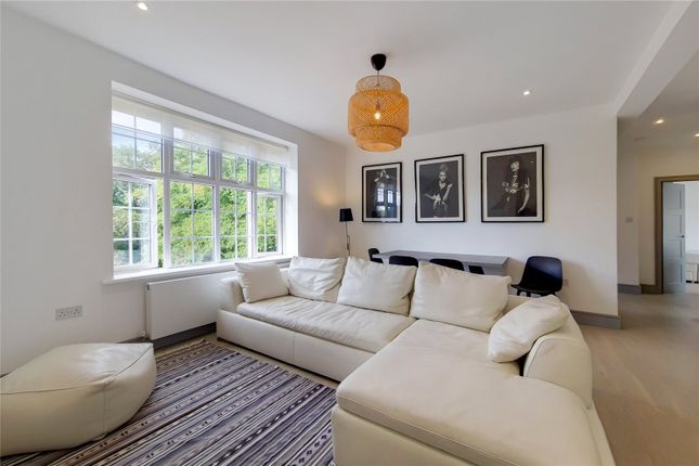 Thumbnail Flat to rent in Aylmer Court, Sheldon Avenue, Hampstead Garden Subur, London