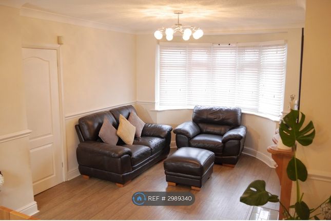 Lea Crescent, Ruislip photo 3