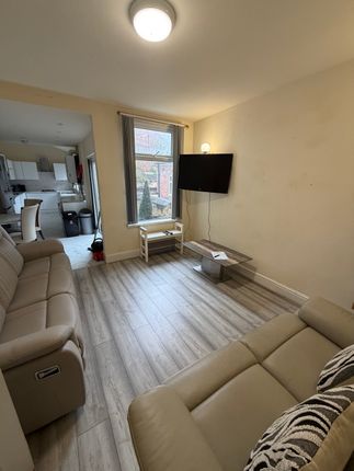 Kimbolton Avenue, Nottingham photo 4