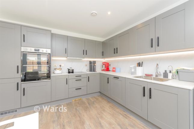 15, Glenway road, Rochester photo 4