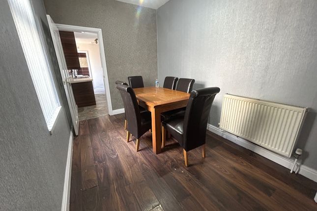 50, Birmingham photo 4