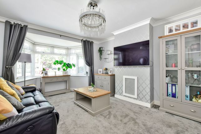 29 Hazelwood Lane, Abbots Langley photo 3