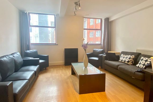 Thumbnail Flat to rent in Regents Court, 6 Oldham Street, Manchester