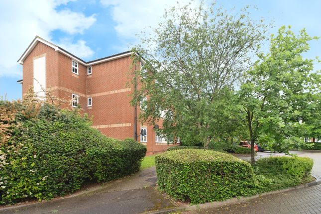 Thumbnail Flat for sale in Dudley Close, Chafford Hundred, Essex