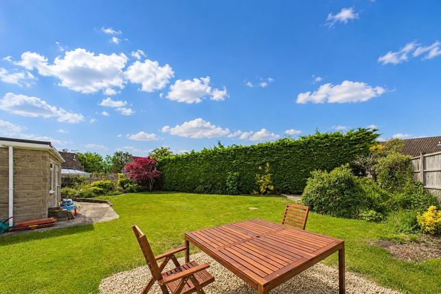 36, Sevenacres, Somerton photo 2