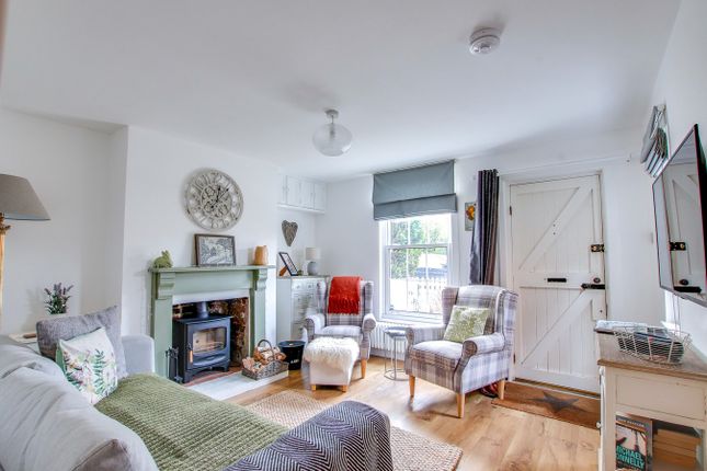 Bluebell Cottage, Queens Road, Lyndhurst photo 2
