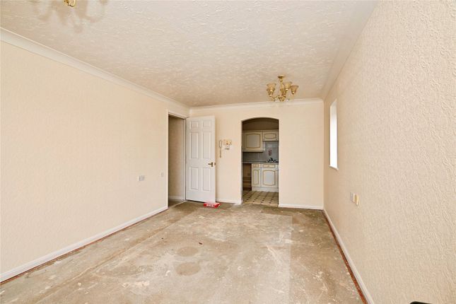 48, Barkers Court, Sittingbourne photo 4