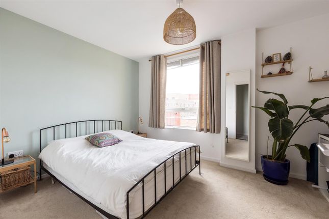 31 Moreno House, 15, Marlowe Road, Walthamstow photo 4