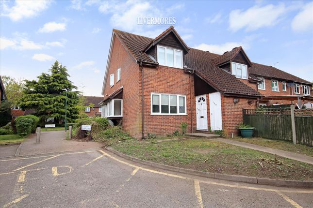 Thumbnail Terraced house for sale in Falcon Close, Dartford