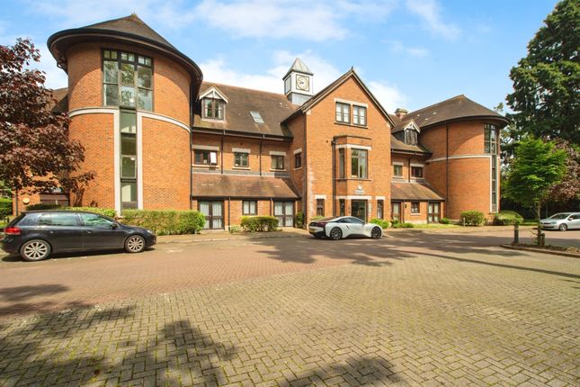 Flat for sale in Lockhart Road, Watford