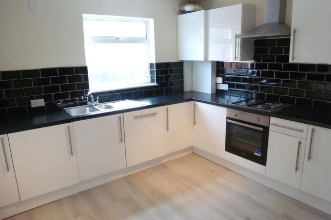 39, LEICESTER photo 2