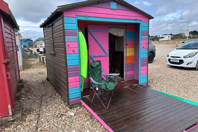 A9 Beach Hut, Sea Front, Hayling Island photo 3