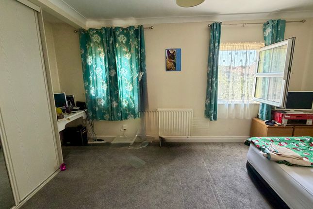AD 55 Waterloo Road, Epsom photo 5