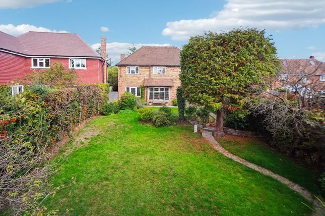 79, Mayflower Way, Farnham Common photo 2