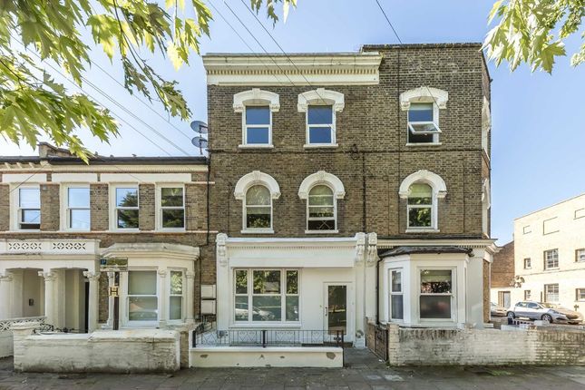 Flat to rent in Kepler Road, London