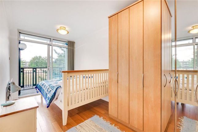 Flat 10, Claremont Heights, London photo 4