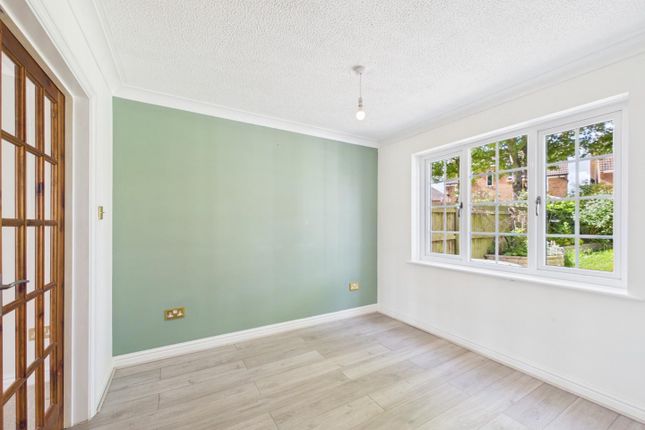 21, Salisbury Drive, Lincoln photo 4