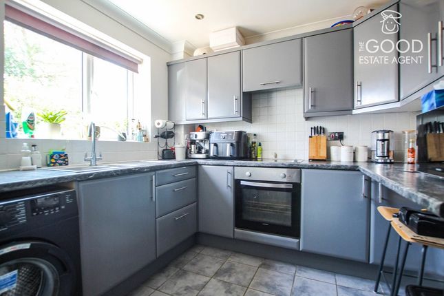 22, Campion Close, Soham photo 4