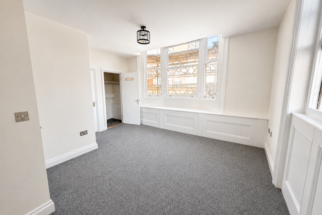1 Regent Gate  EAST STREET 38a, Regents Gate, Brighton photo 5