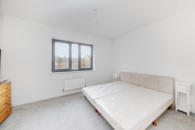 Terraced house for sale in Potters Road, Southall