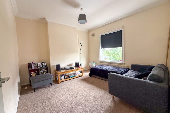 6A, Rock Street, Northamptonshire photo 2