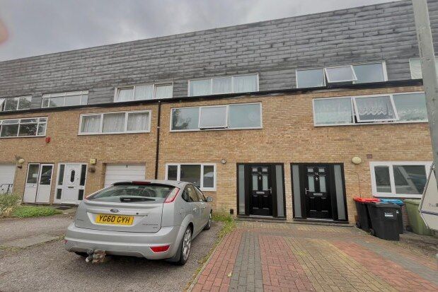 Thumbnail Room to rent in Ashfield, Milton Keynes