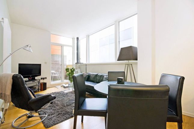Thumbnail Flat to rent in Great Turnstile House, Holborn, London