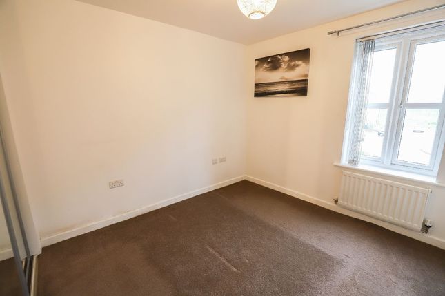 27 Brambling Drive, Morecambe photo 5