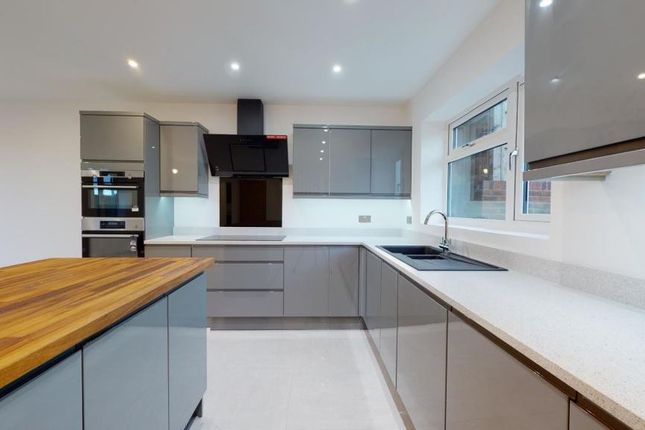 Beach House, 4B,, The Droveway, Dover photo 2