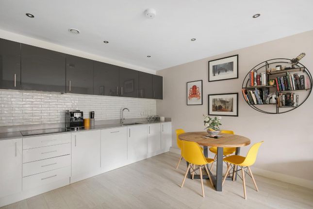 Flat for sale in Sylvan Hill, Upper Norwood, Croydon, London