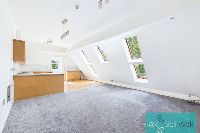 14, Ash Lea Grange, Eccles photo 2