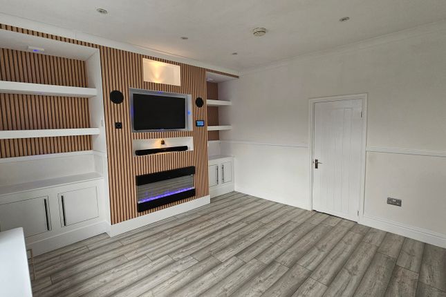 2, Barton Street, Warrington photo 3