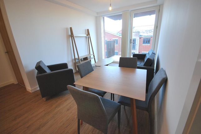 Flat to rent in Leaf Street, Hulme, Manchester