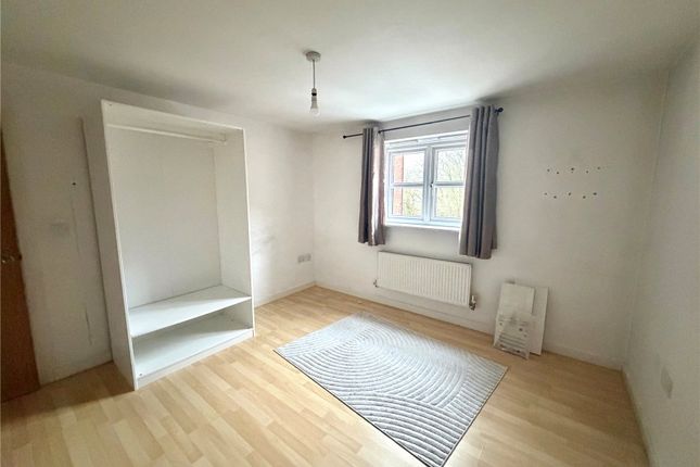 107, Hartford Drive, Greater Manchester photo 4
