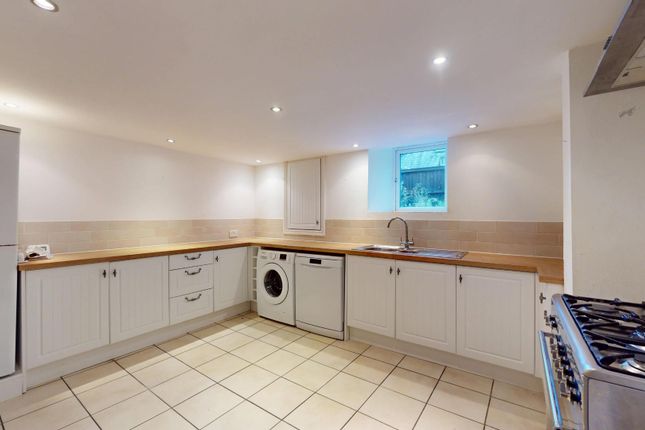 58, Carlton Street, Otley photo 3