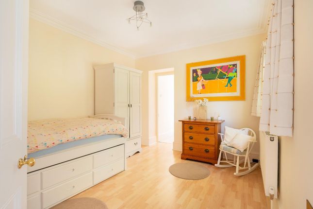 2C1Rcn - Play Room A.Jpg