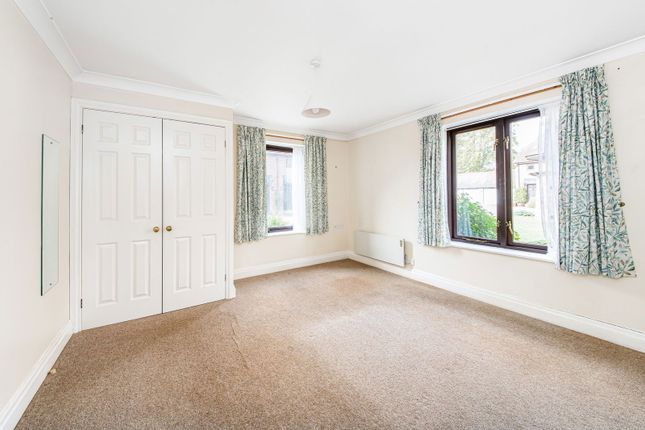 18, Herringcote, Dorchester-on-Thames photo 4