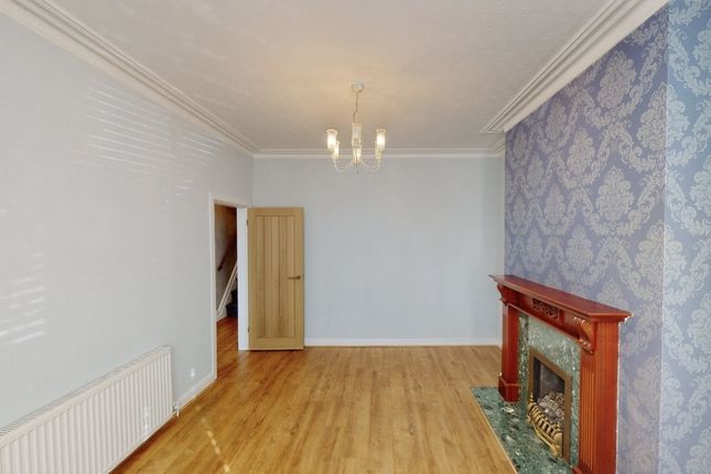 Terraced house to rent in Elleray Road, Salford