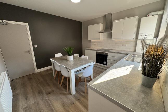 29, Hessle View, Leeds photo 4