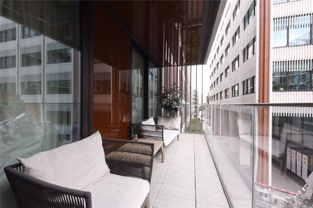 Pearson Square, London photo 3