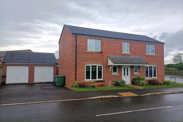 Property to rent in Queens Drive, Stafford