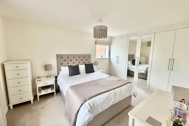 25, St. Oswalds Way, Sheffield photo 4