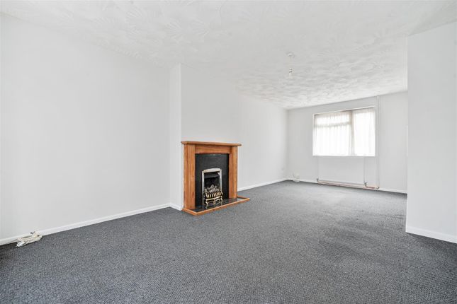 19, Lincoln Close, Bristol photo 2