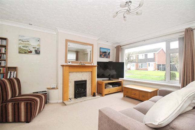 108, Outlands Drive, Leicestershire photo 3