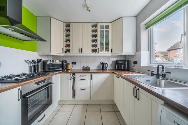 10 WILFRED WAY, Thatcham, Thatcham photo 4
