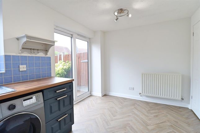 52, Martens Meadow, Braintree photo 5
