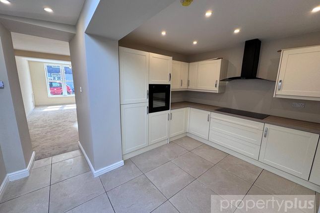 74, Dumfries Street, Rhondda Cynon Taff photo 2