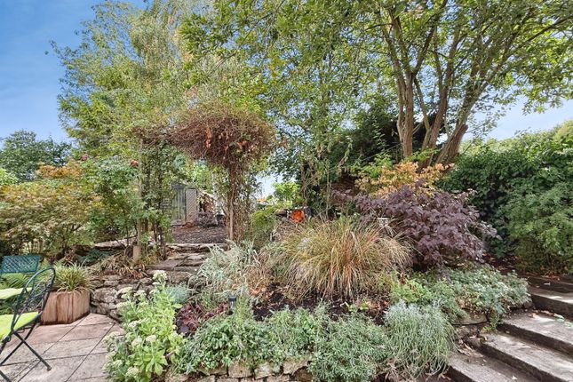 8, Tower Hill, Dilton Marsh photo 2