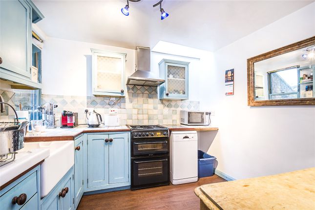 20, Thames Street, Hampton photo 3