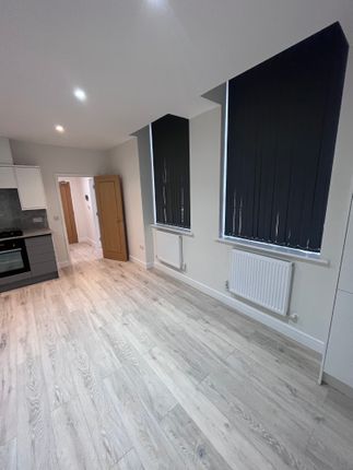 Flat to rent in Yeoman Street, Leicester